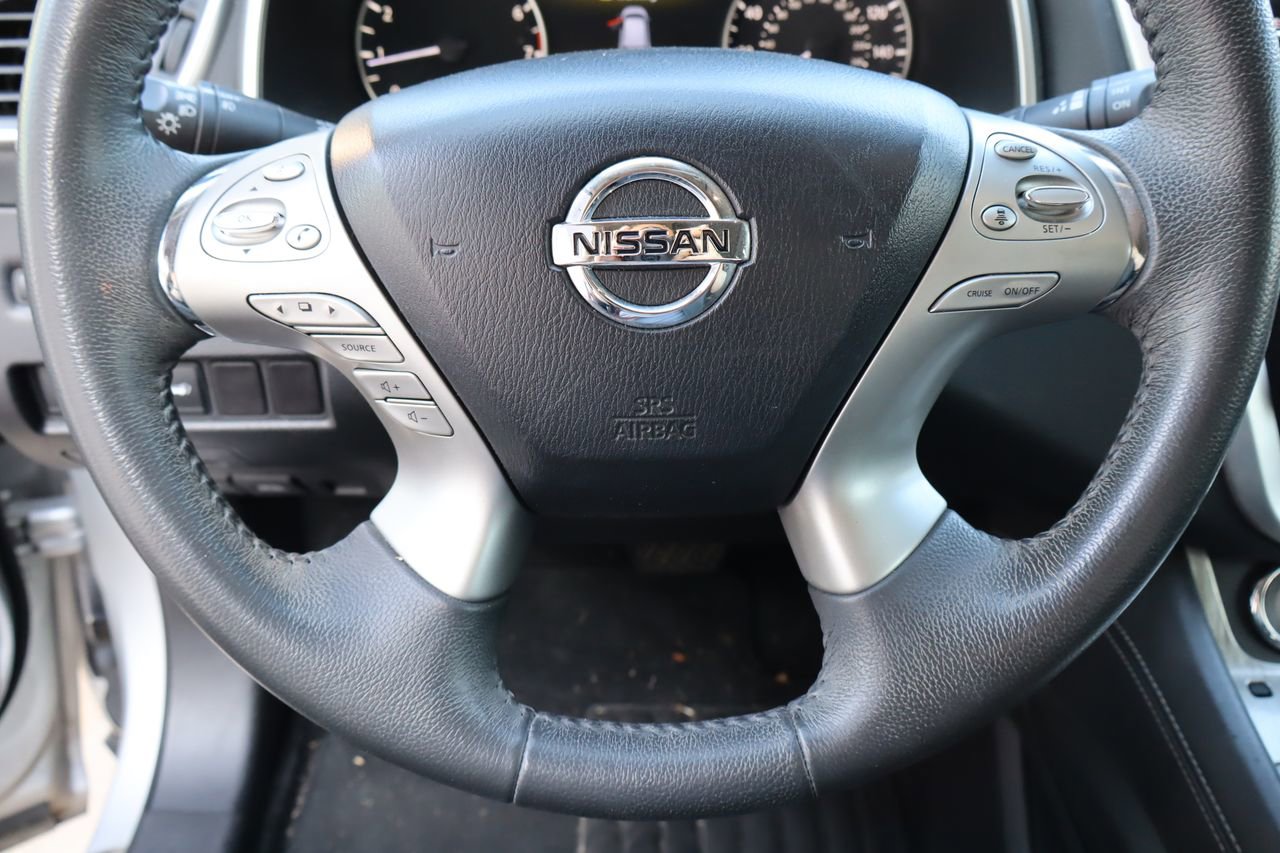 Used 2015 Nissan Murano SL w/ SL Technology Package AWD/4WD image 11