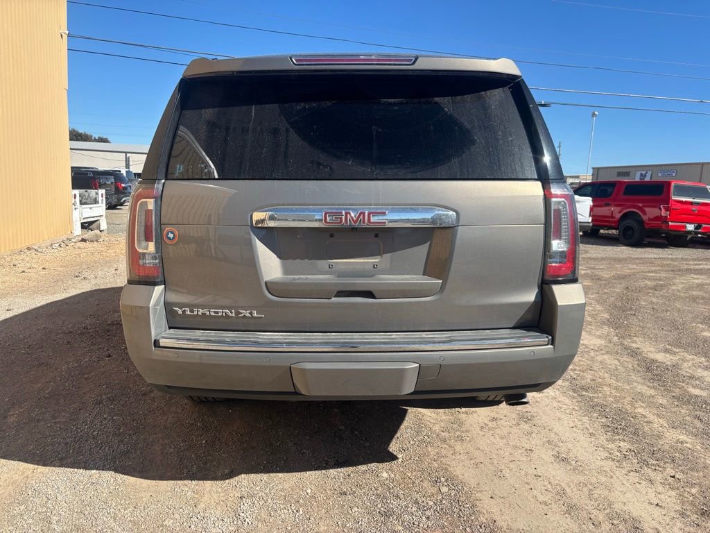 Used 2019 GMC Yukon XL Denali w/ Open Road Package image 6