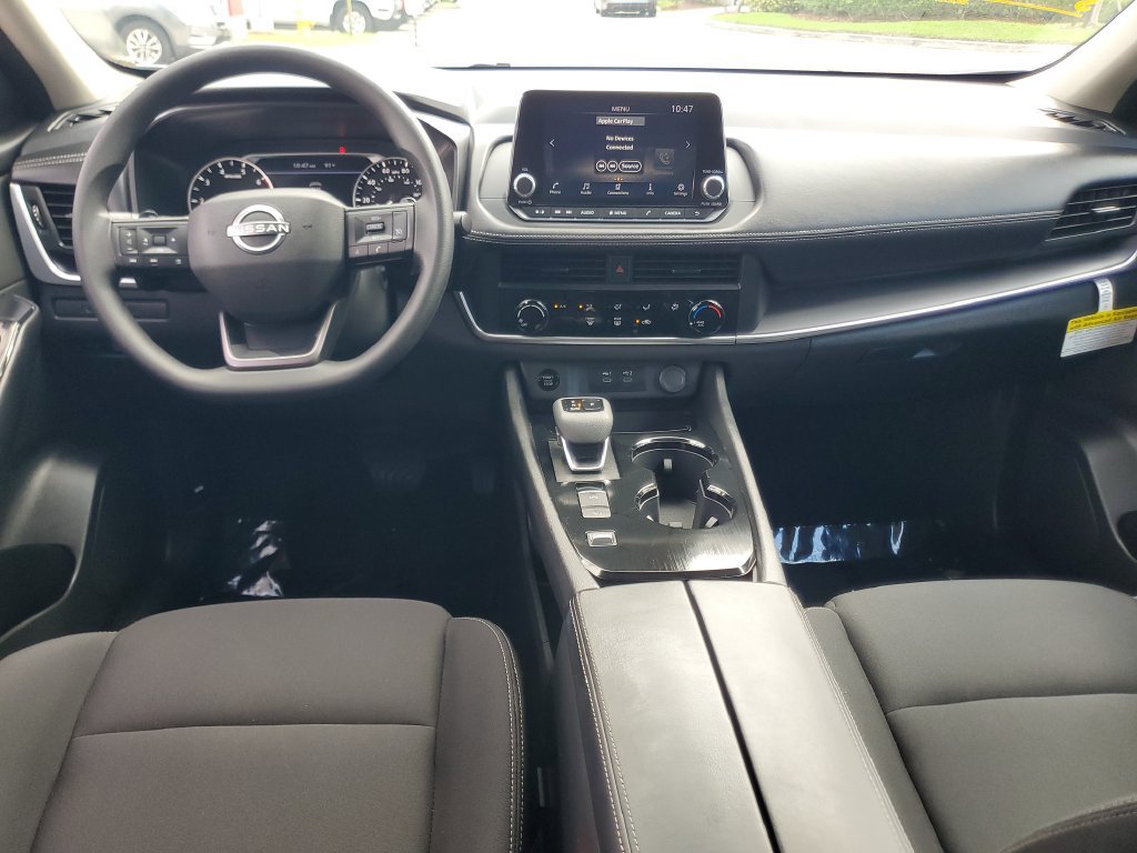 Certified 2025 Nissan Rogue S FWD image 12