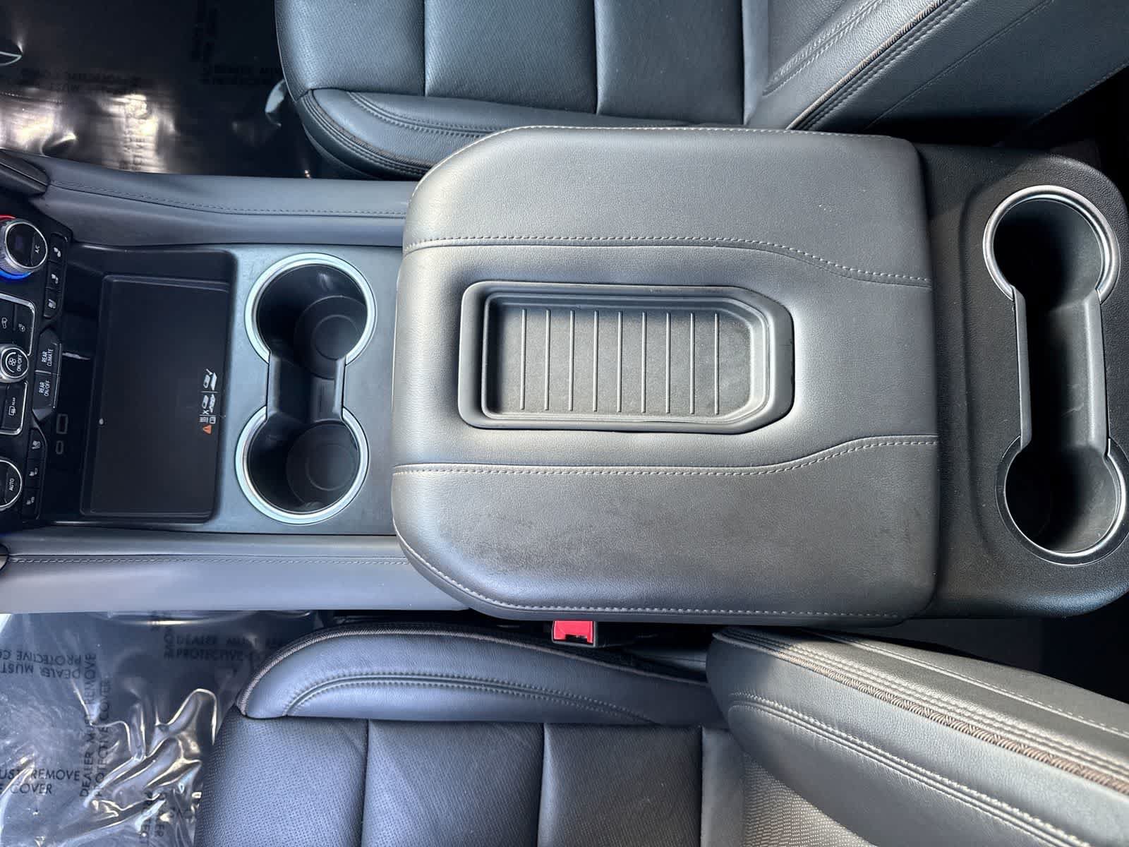 Used 2024 Chevrolet Tahoe High Country w/ Advanced Technology Package AWD/4WD image 33