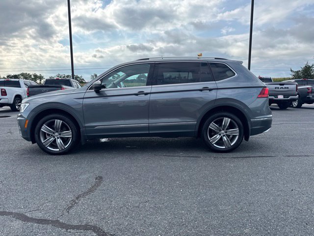 Used 2021 Volkswagen Tiguan SEL AWD/4WD image 32