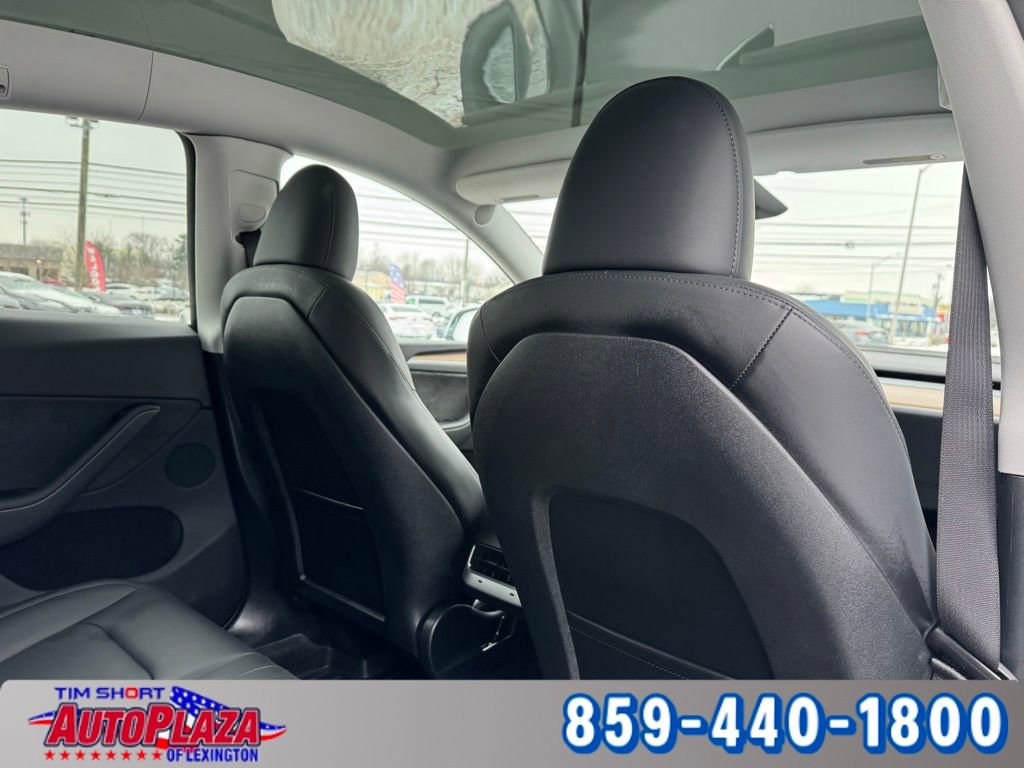 Used 2024 Tesla Model Y Long Range image 18