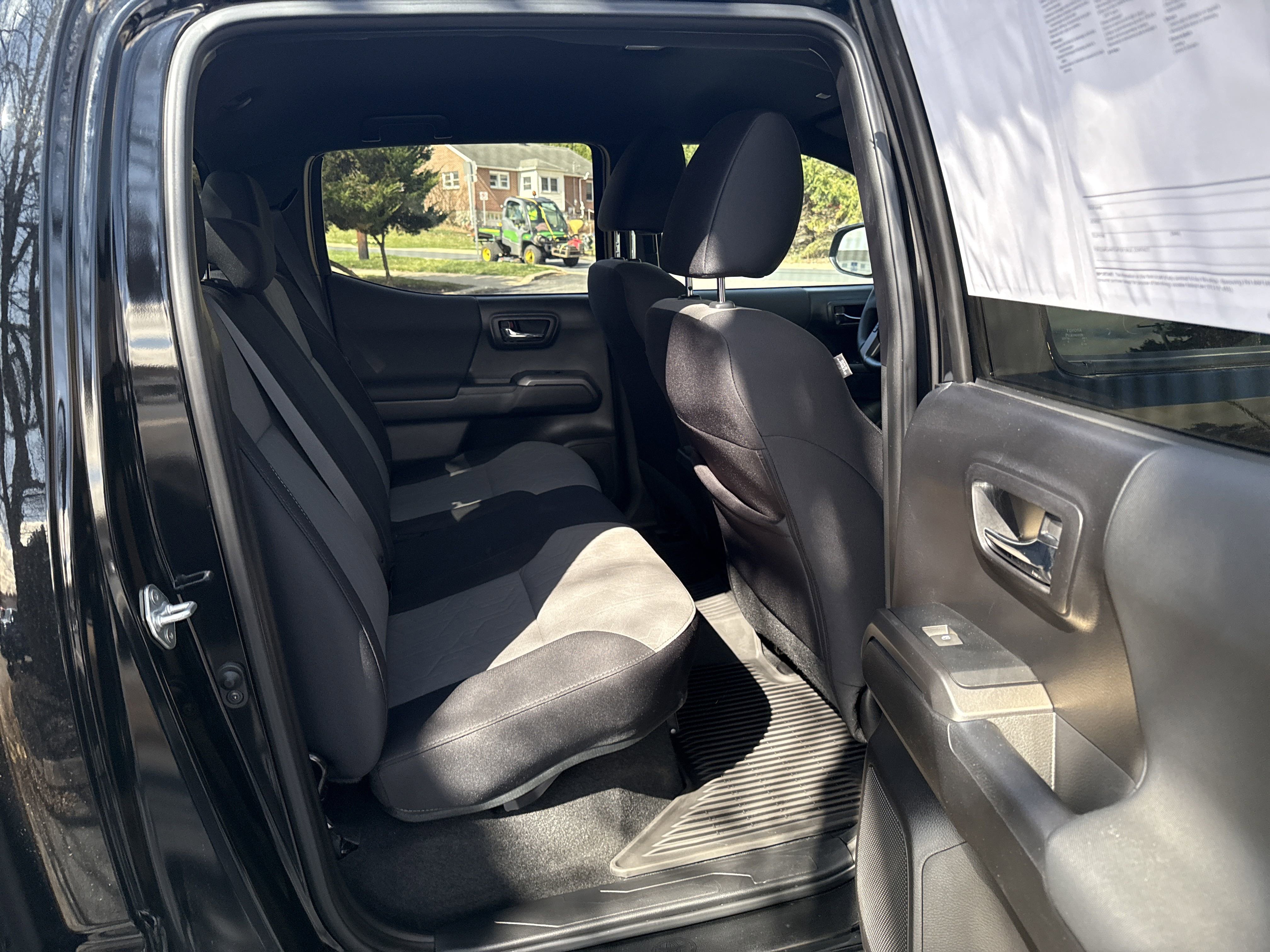 Used 2023 Toyota Tacoma TRD Sport image 17