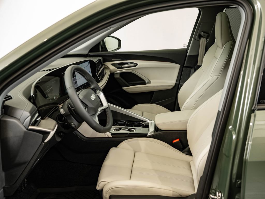 New 2026 Audi Q5 Premium Plus AWD/4WD image 23