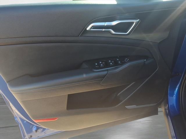 Used 2023 Kia Sportage EX image 22