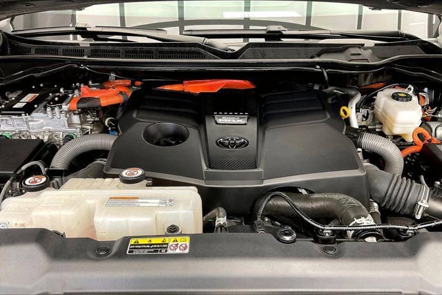 Used 2024 Toyota Tundra Capstone image 9