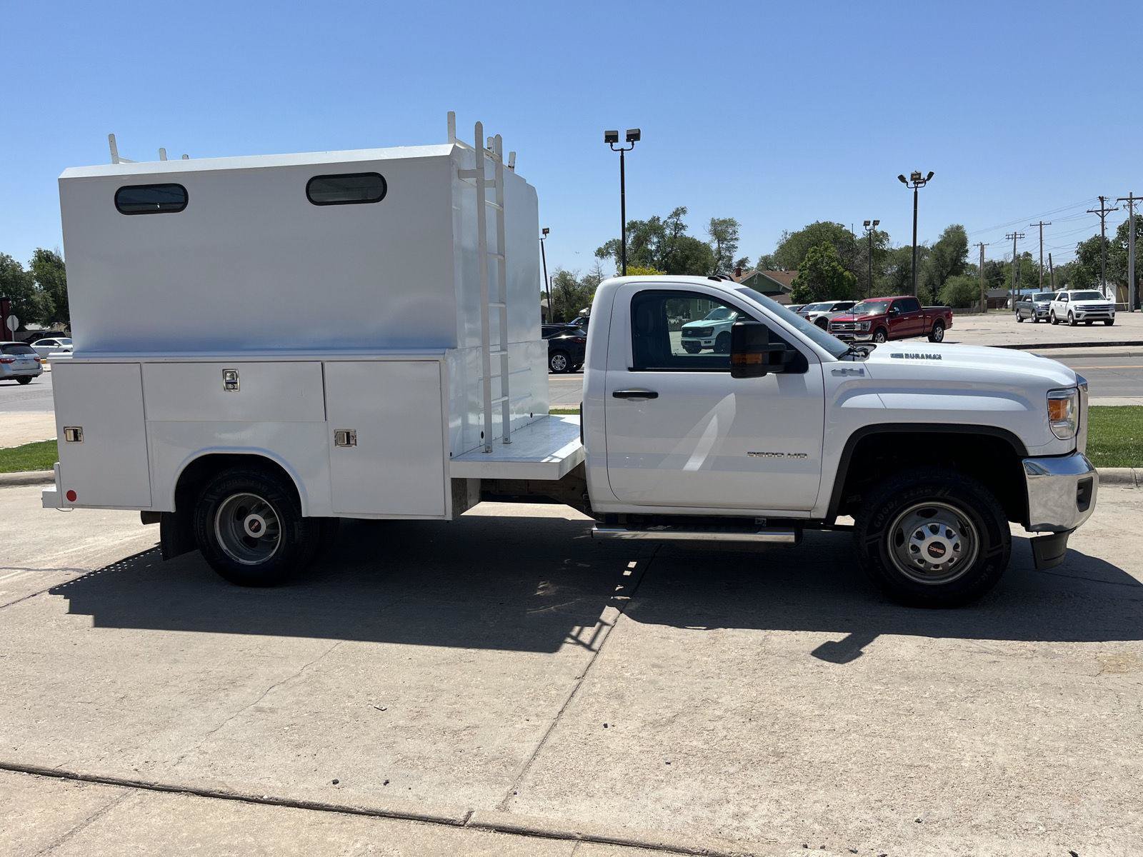 Used 2018 GMC Sierra 3500 4x4 Regular Cab w/ Sierra Convenience Package image 7