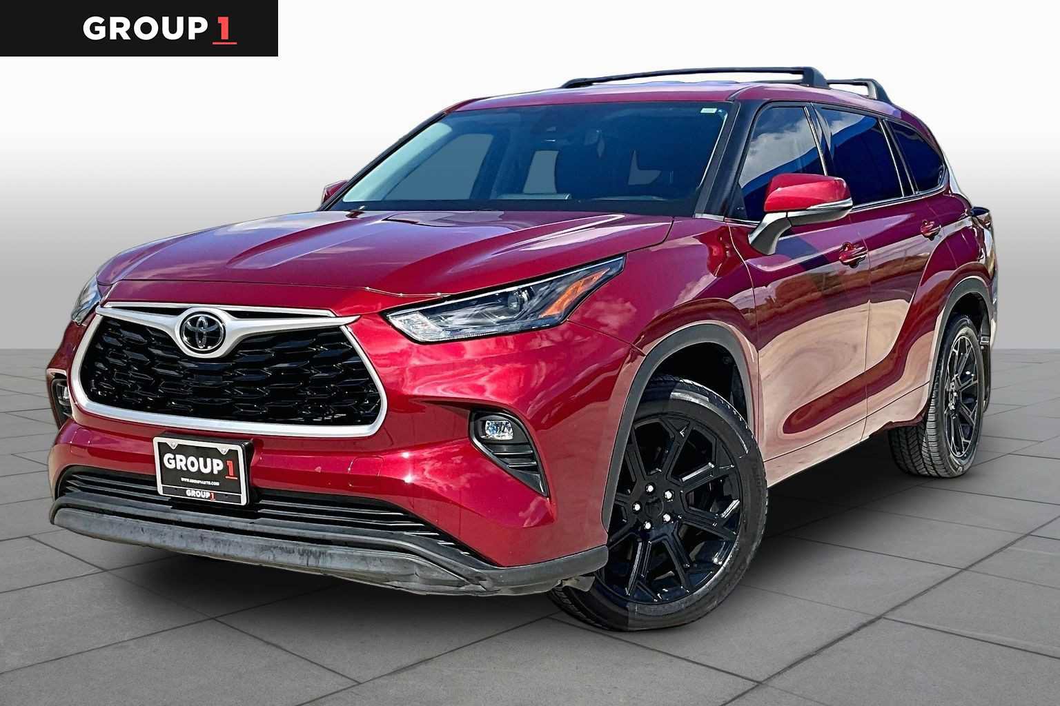 Used 2022 Toyota Highlander LE