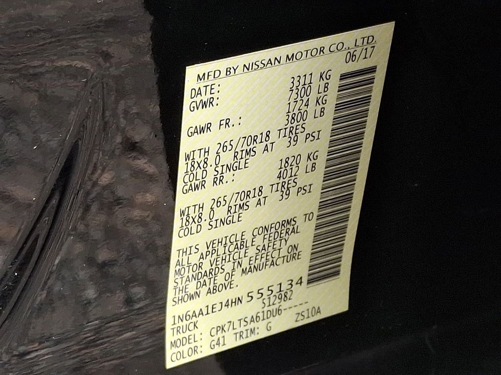Used 2017 Nissan Titan SV image 26