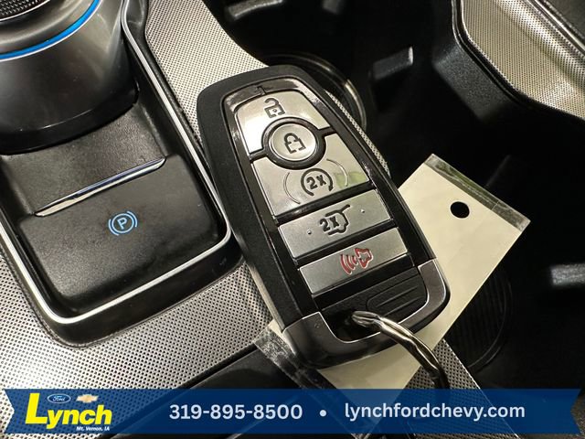 Used 2024 Ford Edge Titanium AWD/4WD image 17