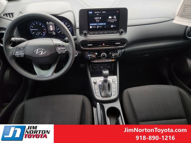 Used 2022 Hyundai Kona SEL image 27
