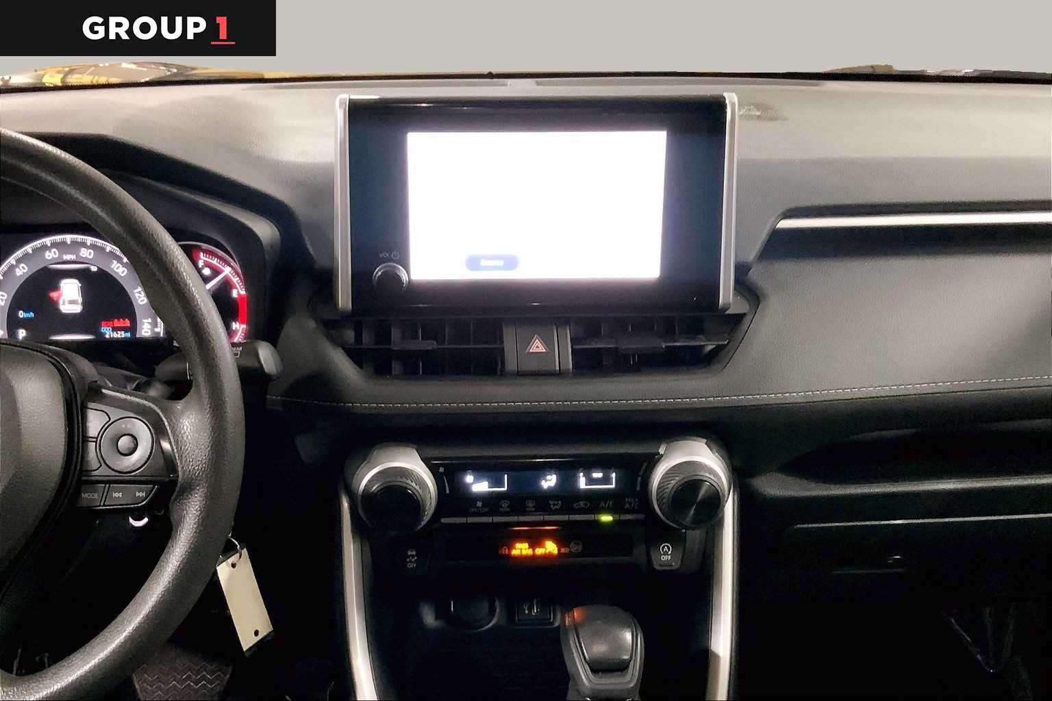 Certified 2025 Toyota RAV4 LE AWD/4WD image 7