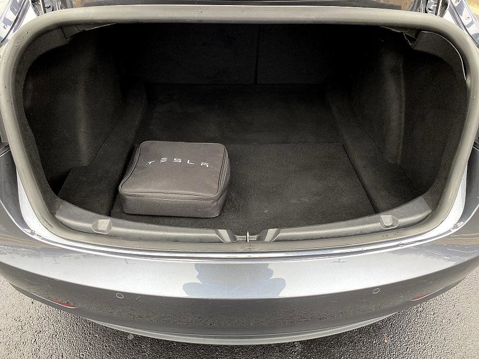 Used 2018 Tesla Model 3 Long Range image 23