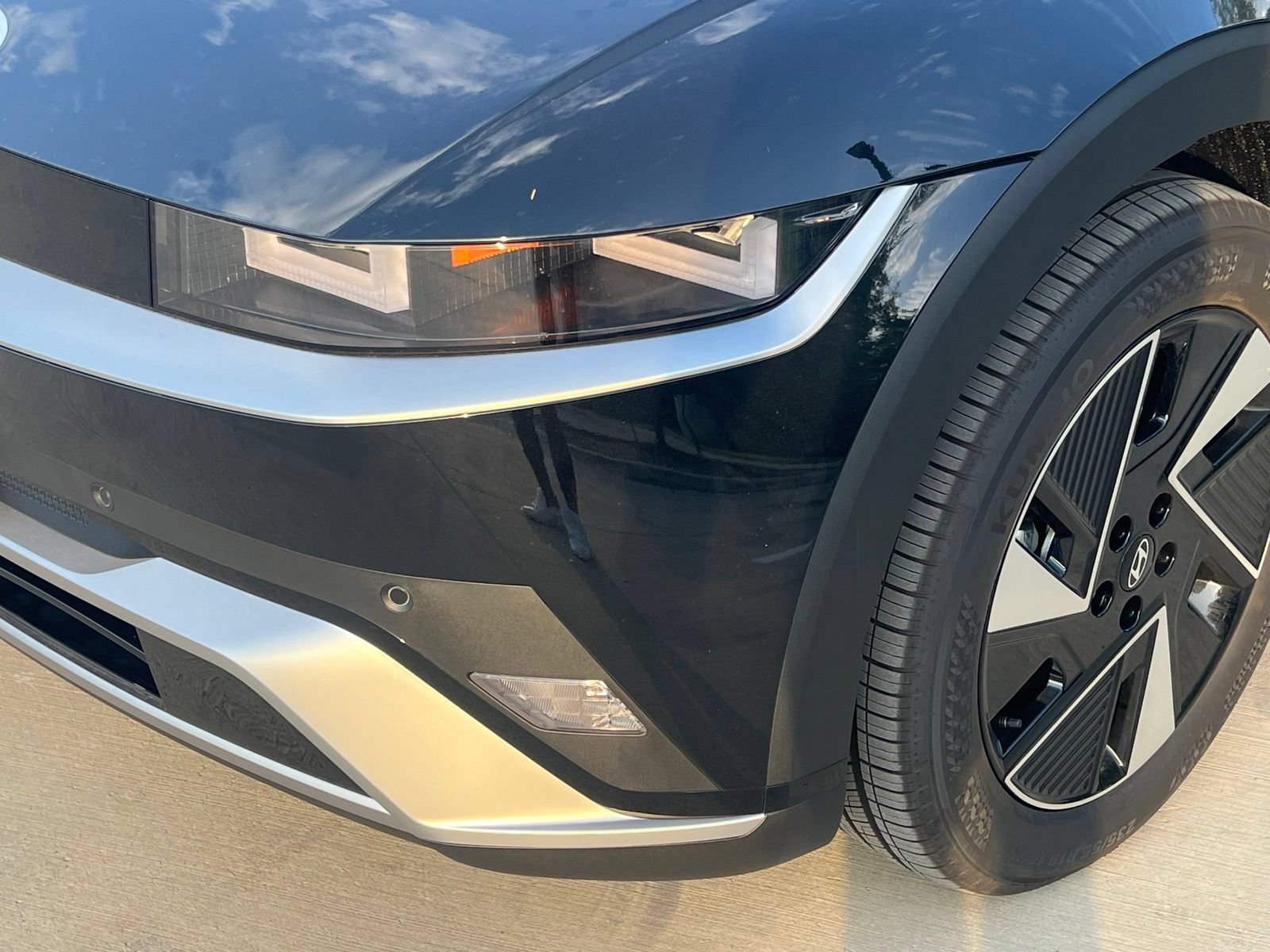 New 2027 Hyundai Ioniq 5 SEL RWD image 4