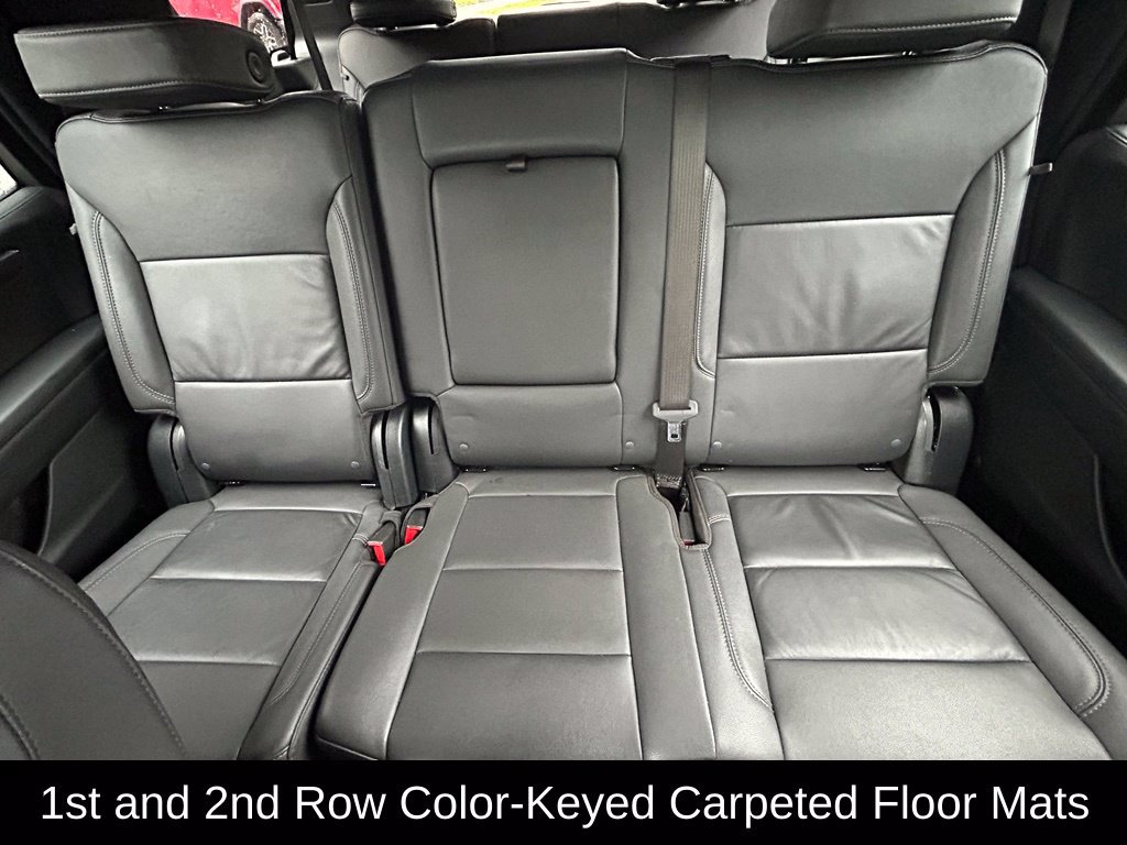 Used 2025 Chevrolet Tahoe LT RWD image 12