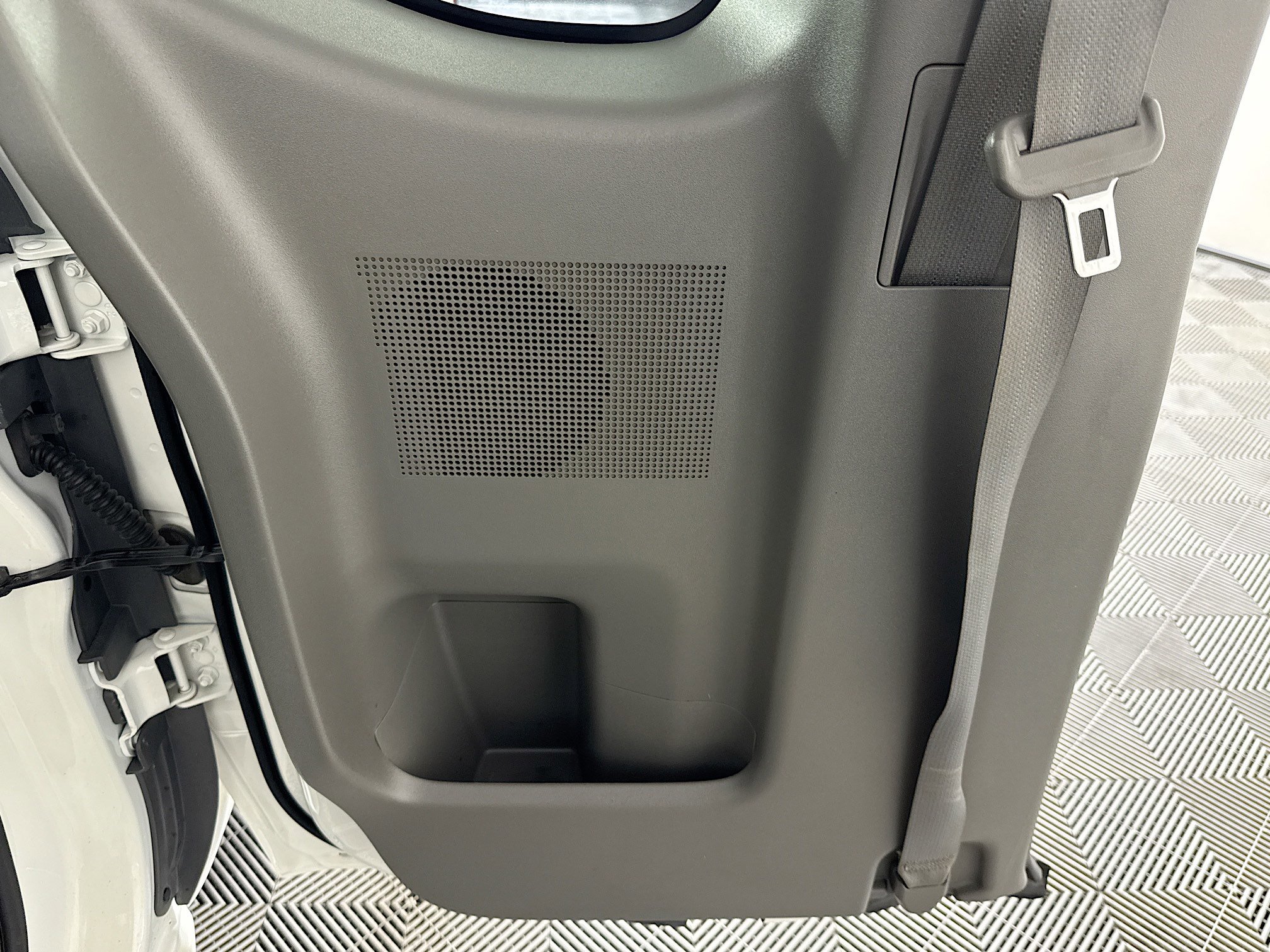 Used 2016 Nissan Frontier S image 23