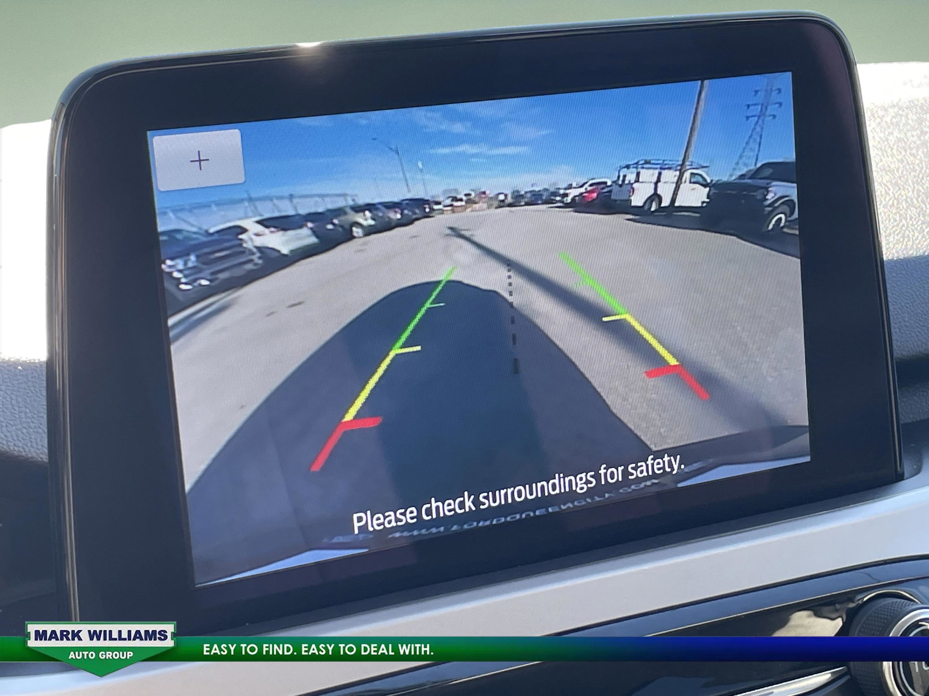 Certified 2022 Ford Escape SE w/ Cold Weather Package image 17