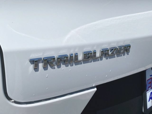 Used 2024 Chevrolet TrailBlazer LT w/ LT Cold Weather Package FWD image 29