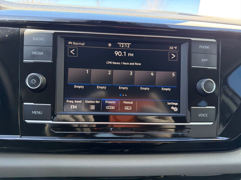 Certified 2022 Volkswagen Taos S w/ IQ Drive S Package image 21