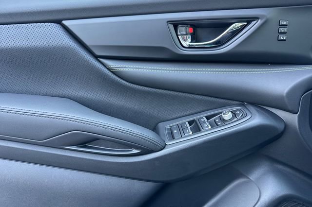 Used 2025 Subaru Ascent Bronze Edition image 8