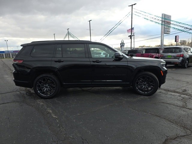 Used 2024 Jeep Grand Cherokee L Summit image 6
