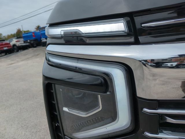 Certified 2025 Chevrolet Suburban LT image 9