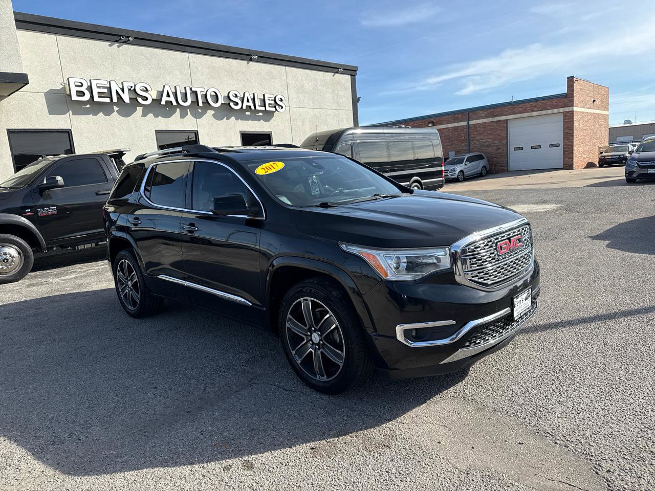 Used 2017 GMC Acadia Denali FWD image 4