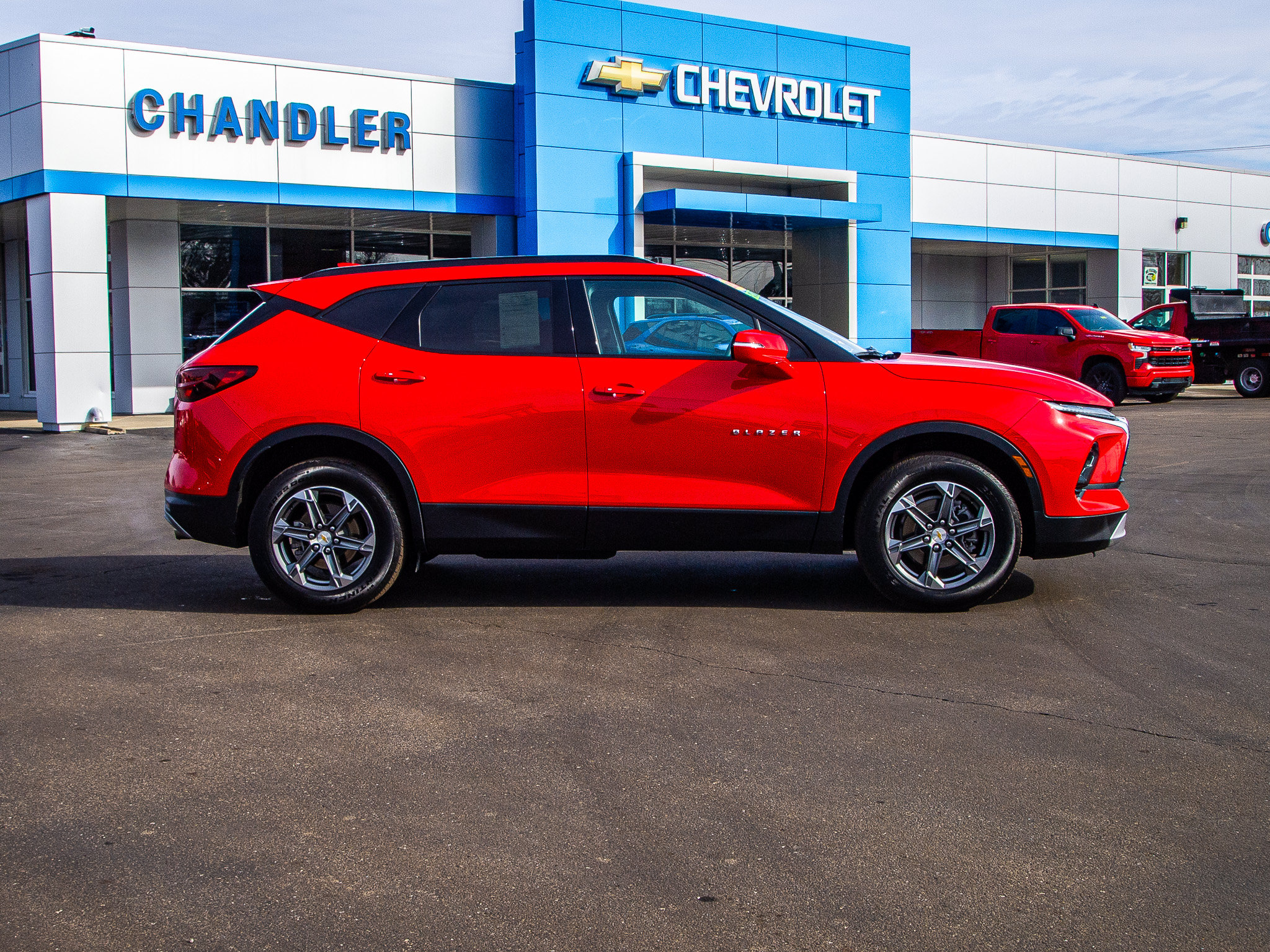 Used 2023 Chevrolet Blazer LT w/ LPO, Floor Liner Package FWD image 8