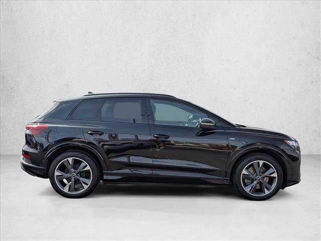 Certified 2025 Audi Q4 e-tron Premium w/ Convenience Package image 4