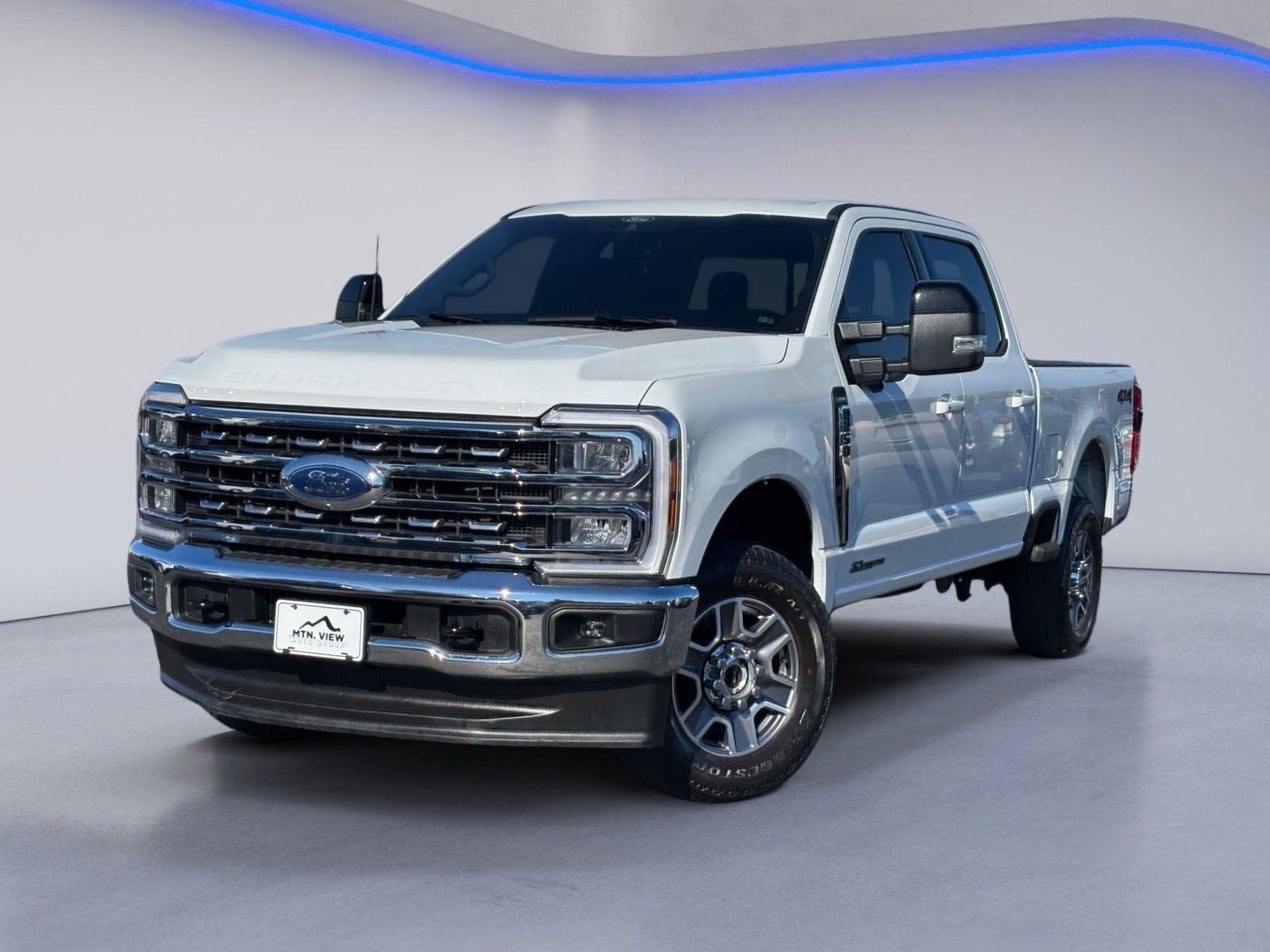 Used 2024 Ford F250 Lariat image 2