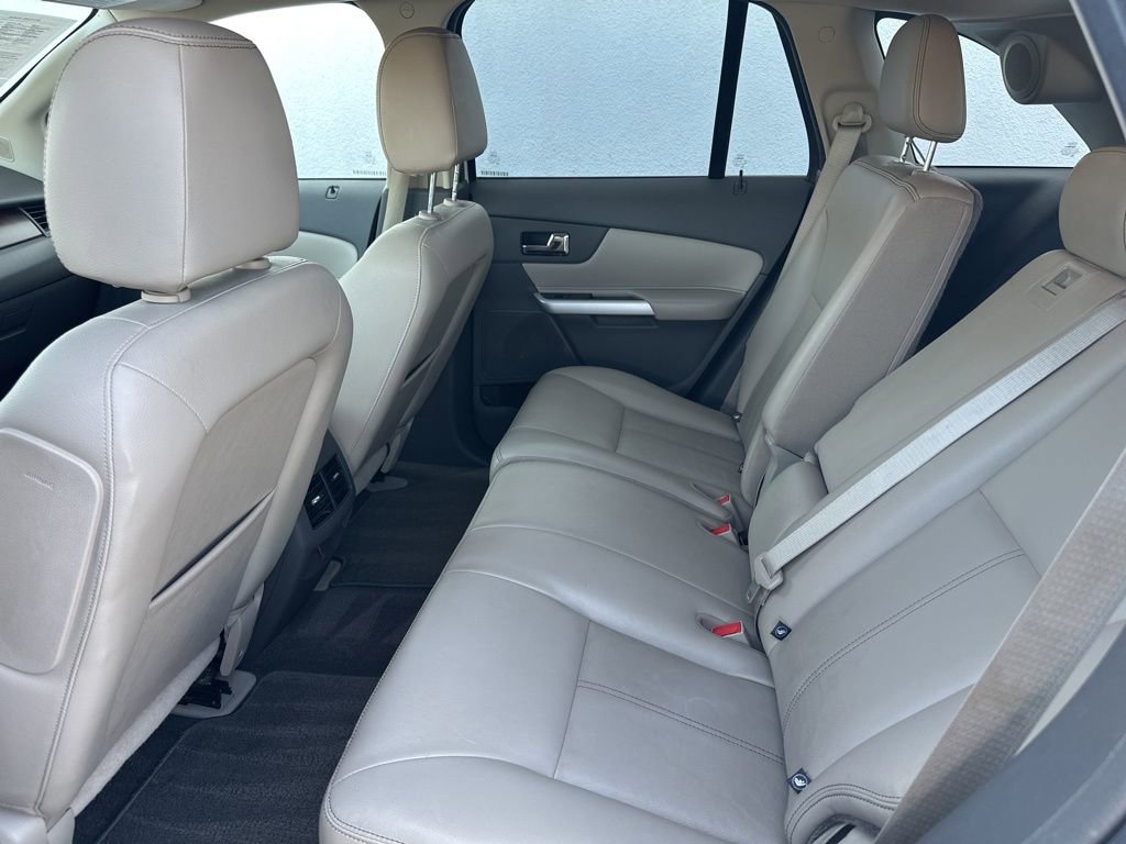 Used 2012 Ford Edge Limited w/ Driver Entry Pkg FWD image 13
