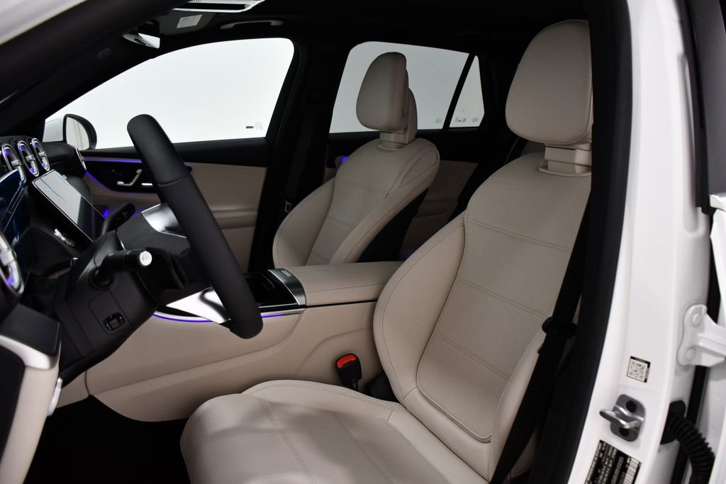 New 2026 Mercedes-Benz GLC 300 4MATIC image 16