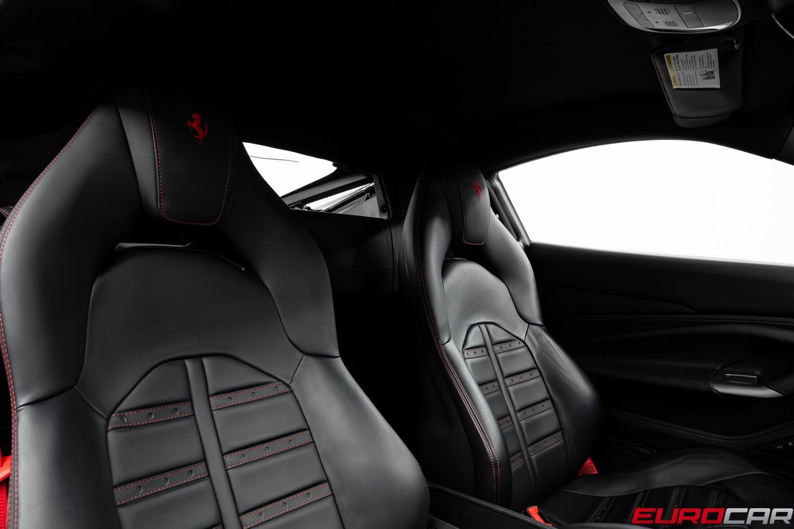 Used 2021 Ferrari F8 Tributo image 43