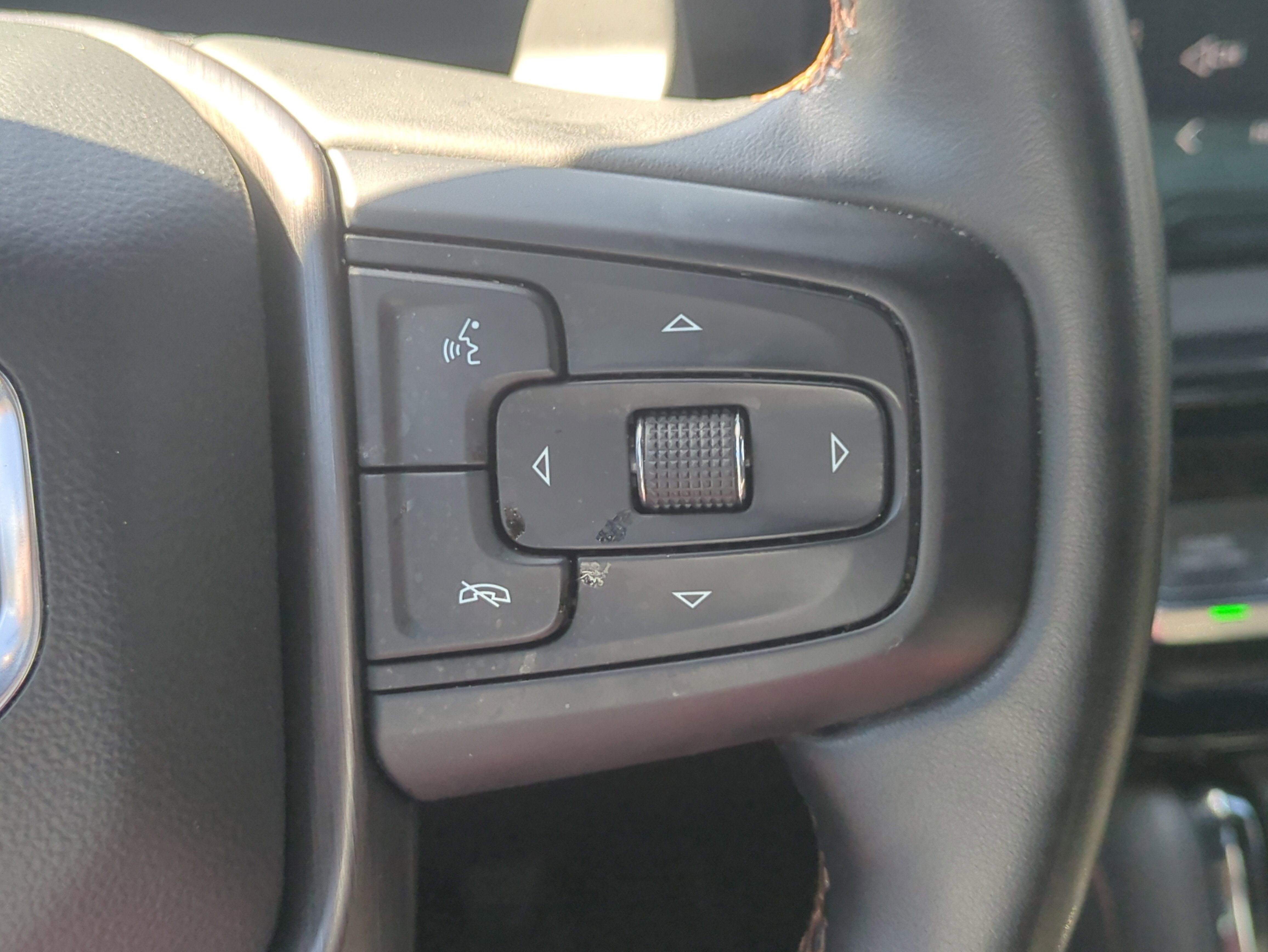 Used 2023 GMC Sierra 1500 AT4 image 26