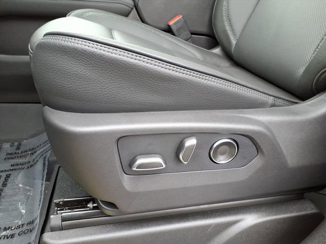 New 2026 GMC Yukon XL Denali w/ Sun & Power Step Package image 14