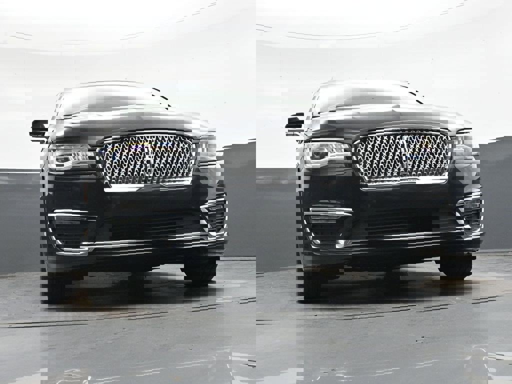 Used 2019 Lincoln MKZ Premiere FWD image 37