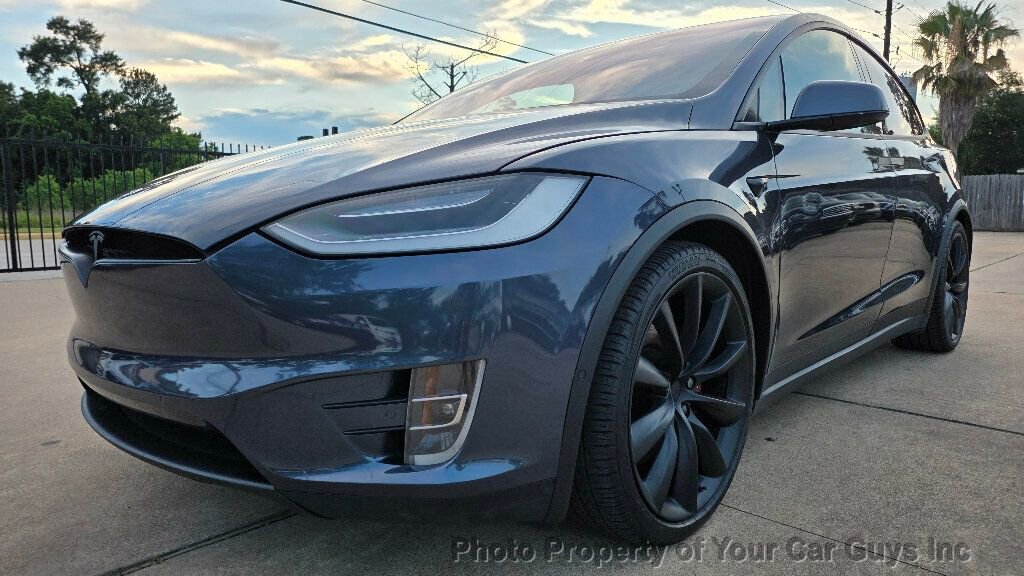 Used 2020 Tesla Model X AWD/4WD image 2