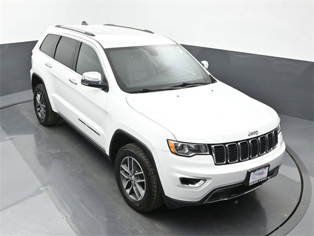 Used 2017 Jeep Grand Cherokee Limited image 19
