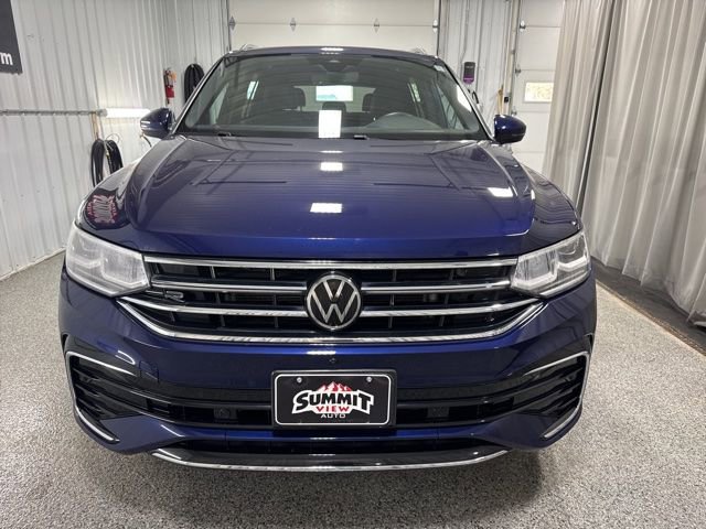 Used 2022 Volkswagen Tiguan SEL R-Line image 2
