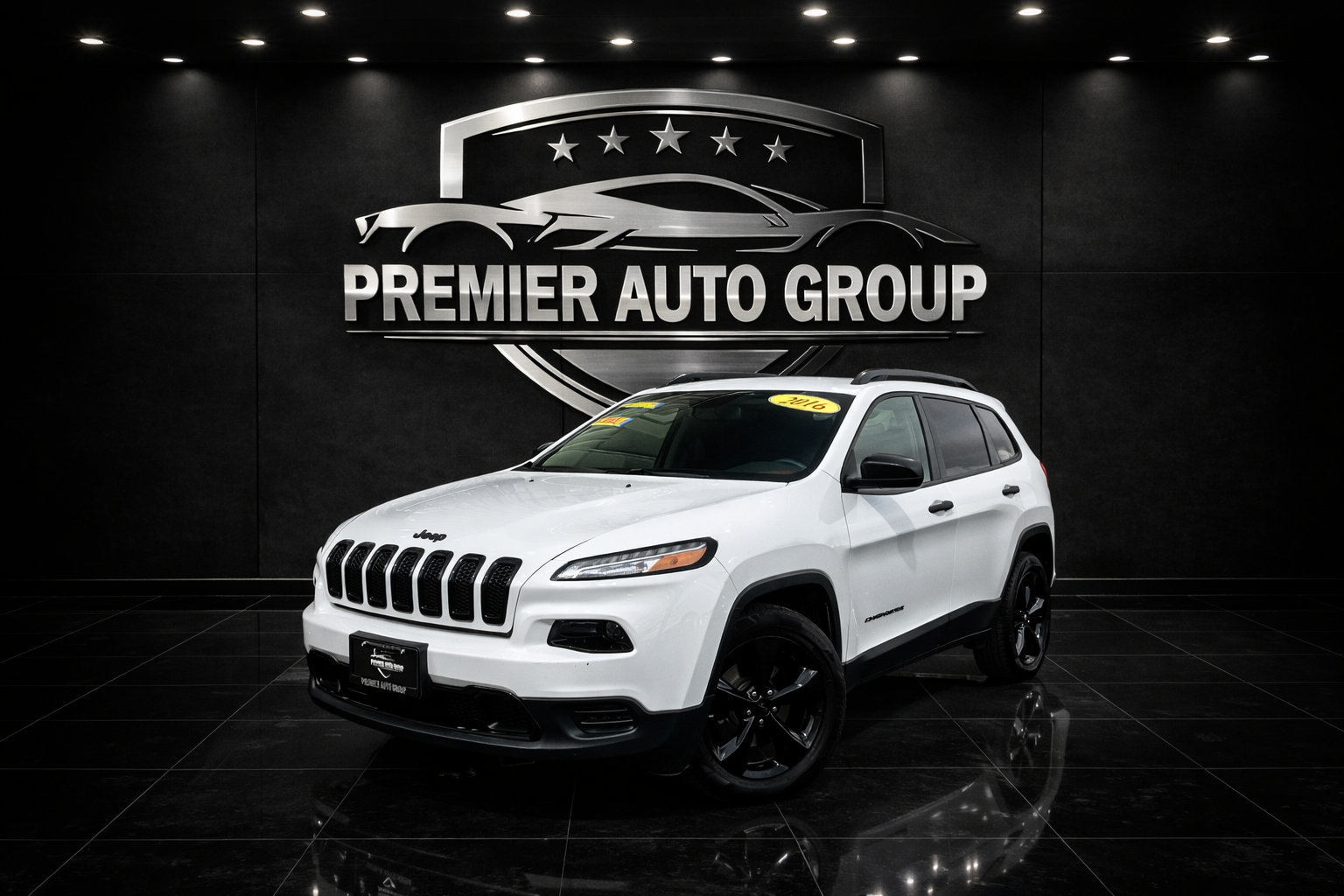 Used 2016 Jeep Cherokee Sport w/ Cold Weather Group AWD/4WD image 1