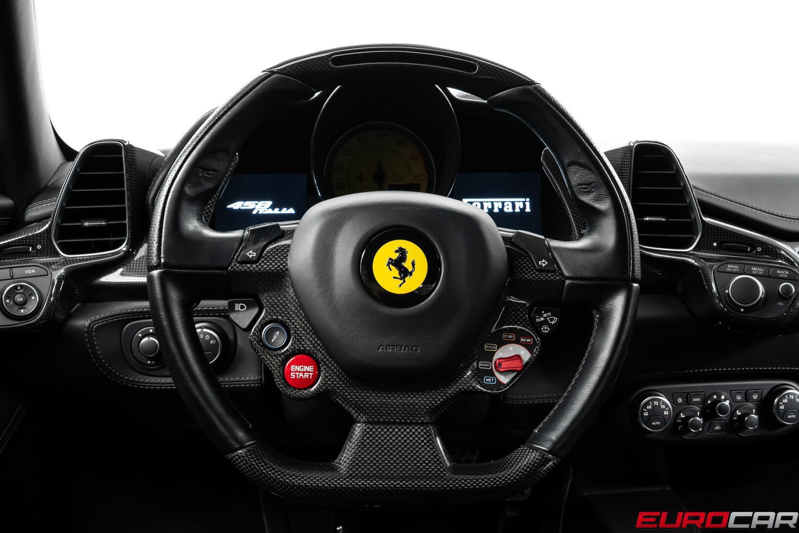 Used 2014 Ferrari 458 Italia Coupe RWD image 29