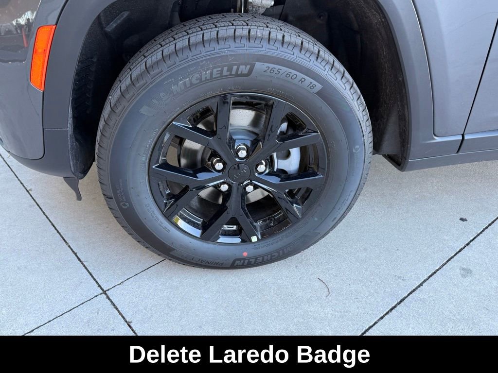 New 2026 Jeep Grand Cherokee Altitude image 33