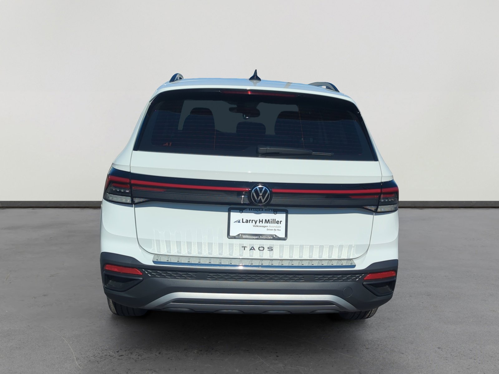 New 2026 Volkswagen Taos S image 4