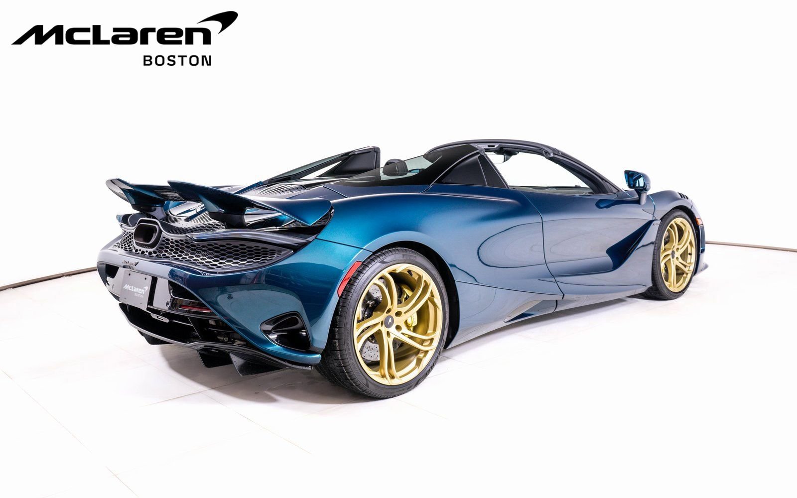 Used 2025 McLaren 750S Spider RWD image 7