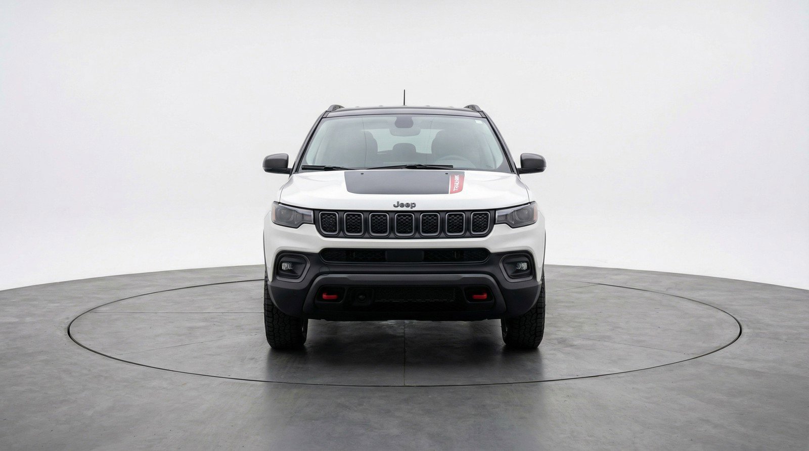 Used 2025 Jeep Compass Trailhawk image 2