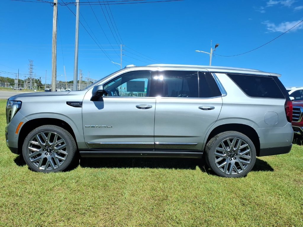 New 2027 GMC Yukon Denali Ultimate AWD/4WD image 4