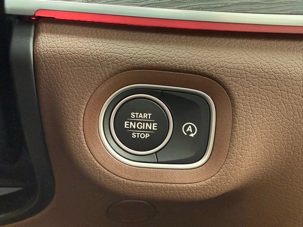 New 2025 Mercedes-Benz GLS 450 4MATIC image 36