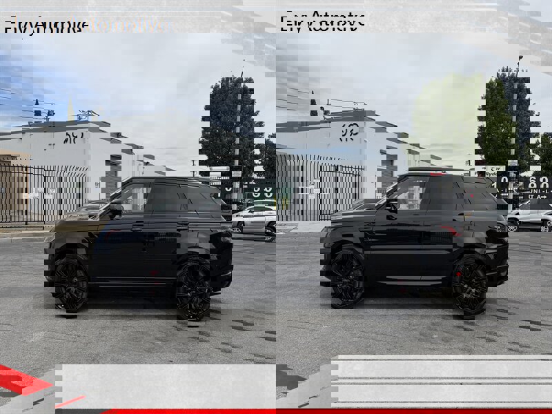 Used 2020 Land Rover Range Rover Sport HSE Dynamic image 2