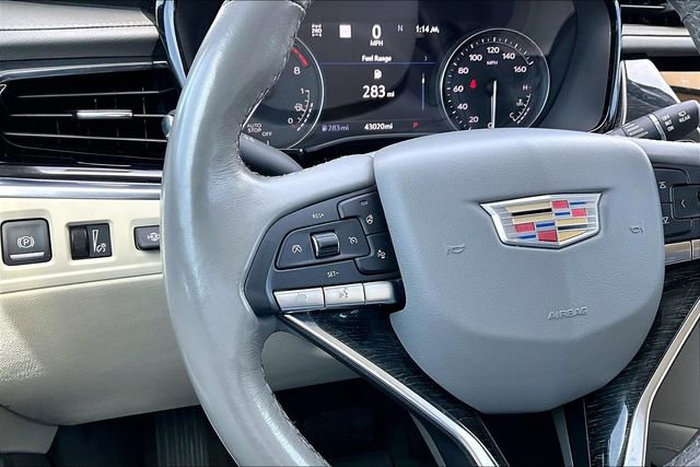 Used 2021 Cadillac XT6 Premium Luxury image 11