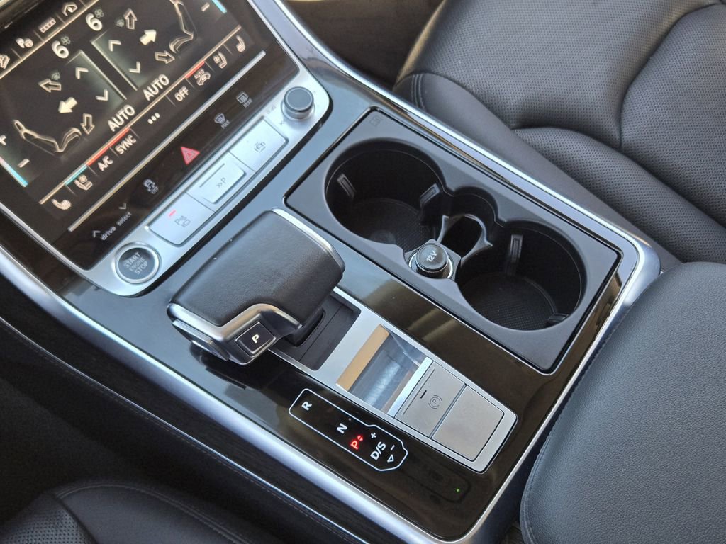 Certified 2023 Audi Q7 3.0T Prestige image 25